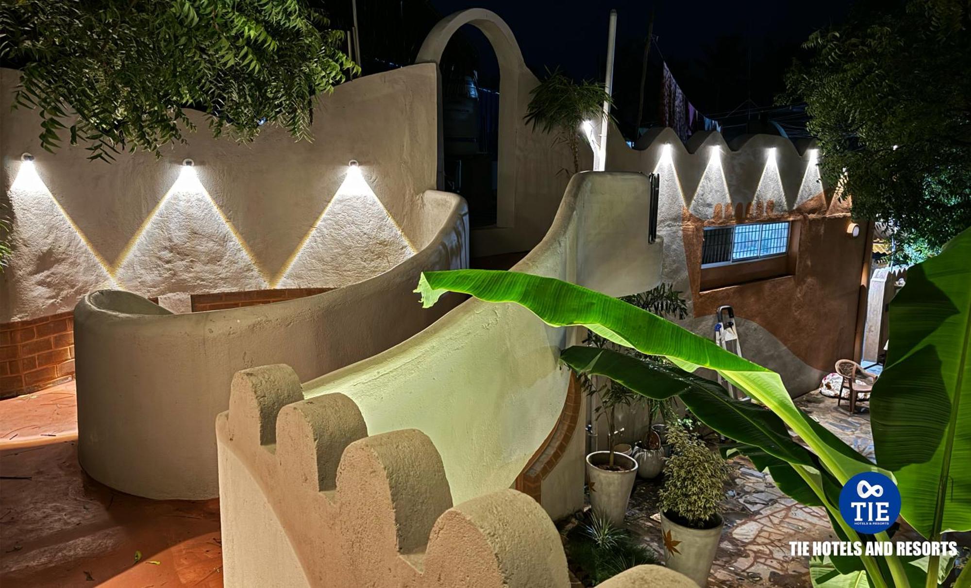 Eden Beach Resort - Tie Hotels & Resorts 蓬蒂切里 外观 照片