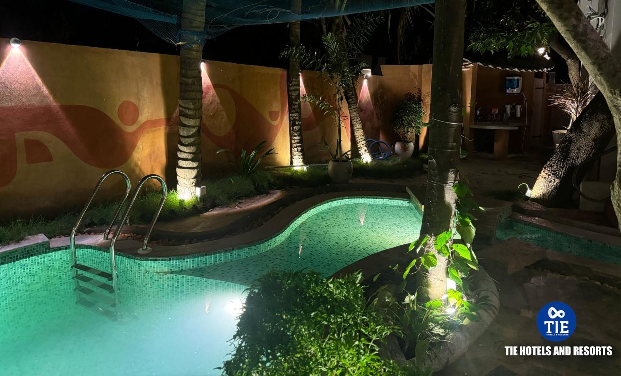 Eden Beach Resort - Tie Hotels & Resorts 蓬蒂切里 外观 照片